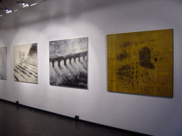 2002. Espace Blanche Gallery. Brussels, Belgium | Natalya Zaloznaya. Наталья Залозная.